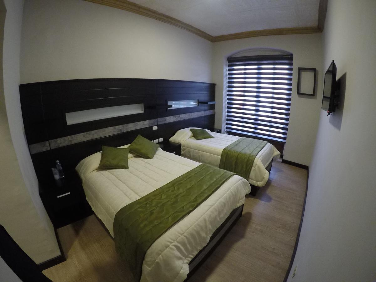 Hotel Majestic 2 By Hhg Cuenca Exteriör bild